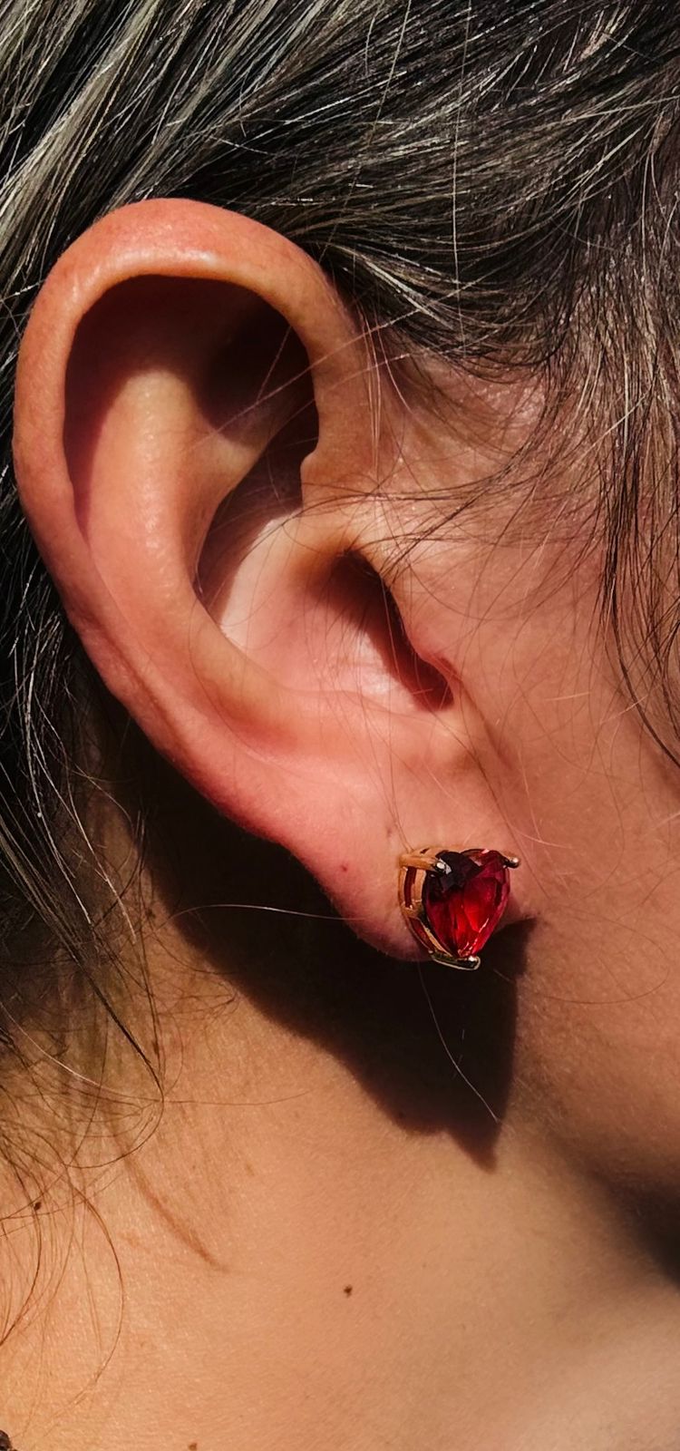 Brincos Gold Coração vermelho e Cristal pequeno